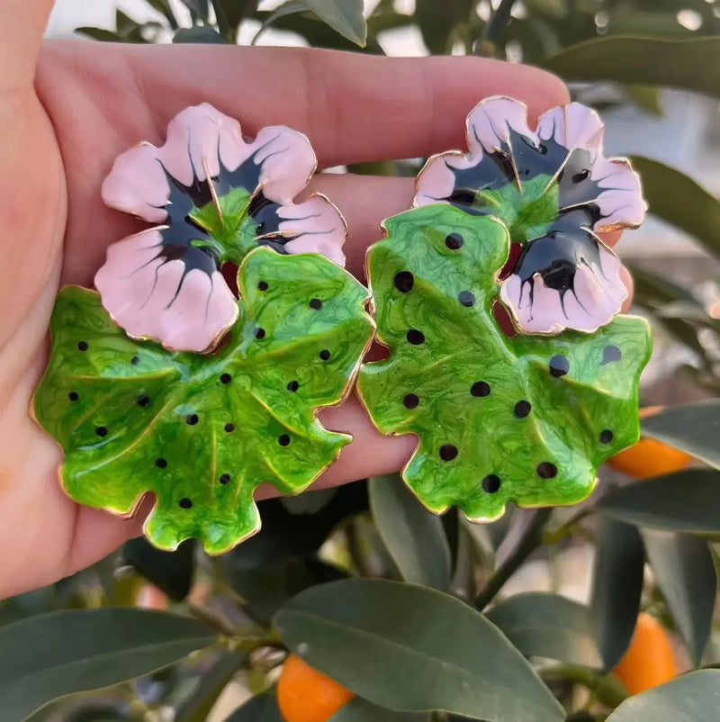 Sweet Temperament Wave Dot Leaf Flower Earrings