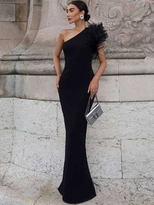 Elegant Black Sleeveless One Shoulder Long Dress