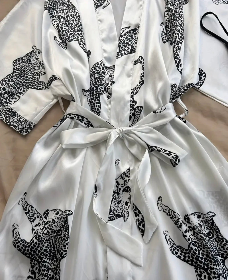 V-neck long suspender nightgown two-piece