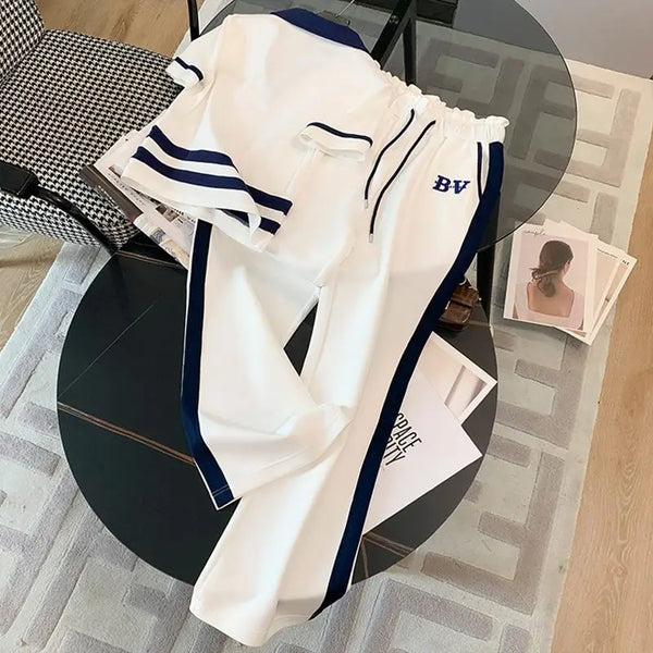 Sports Short Sleeved Loose Top and pants