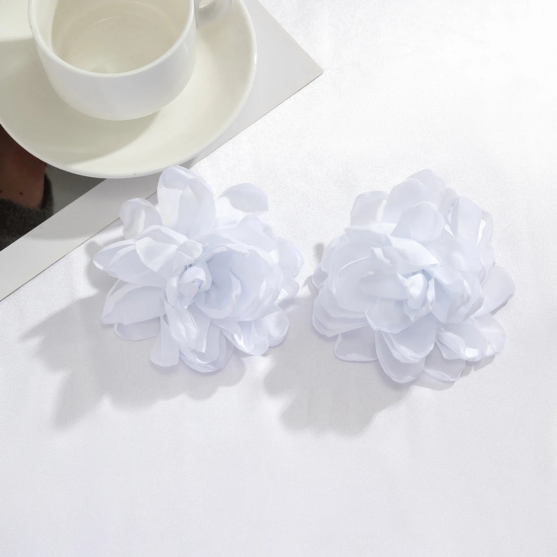 CAMINA Hyperbole White Red Large Flower Earrings