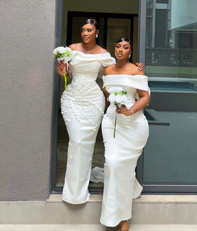 Vintage Off The Pleat Lace Applique Wedding Dress