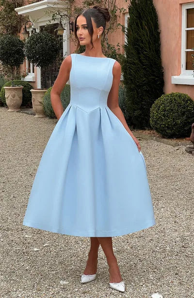 White O Neck Backless Pleated Elegant Long Summer Dress