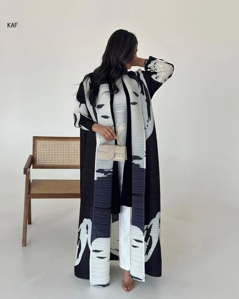 Retro Printed Long Sleeved Abaya